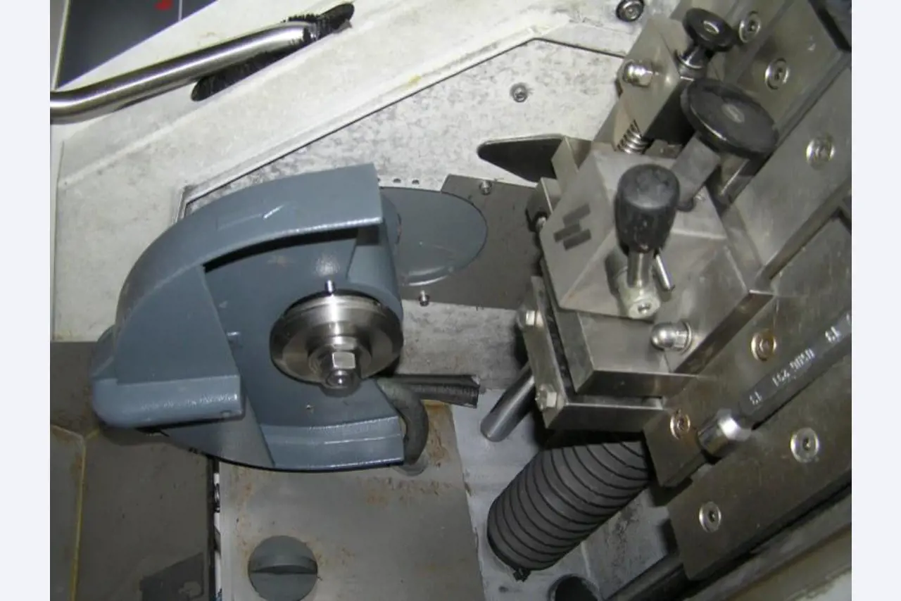 Robôs industriais-2